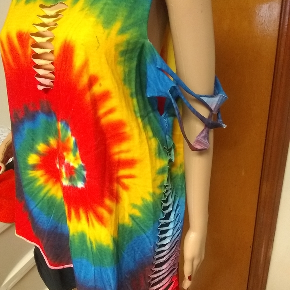 Top - Picture 3 of 3